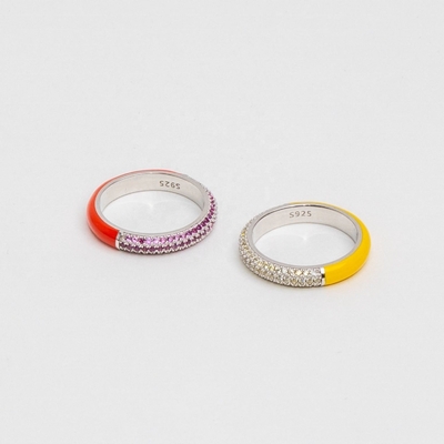 Elegante 925 Sterling Silver 18K Oro Giallo Mezzo Zircon Mezzo Anello di smalto