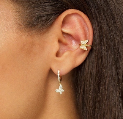 18K oro rivestito cerchione farfalla con Micron Pave Bianco CZ Gioielli da donna di tendenza