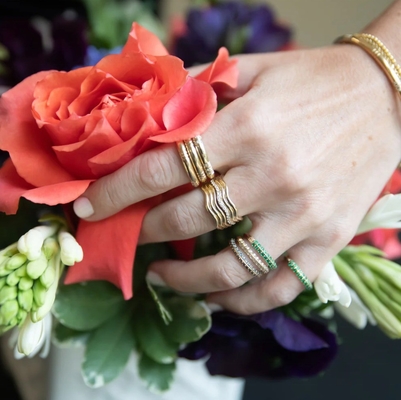 Anello in oro 14K per donne e uomini in stile classico