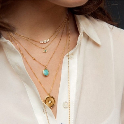 Collare di pietre preziose di rubino placcato in oro 925 Sterling Silver con catena di cavi