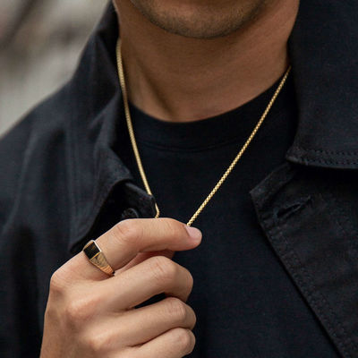 Manifattura 18K oro rivestito con scatola rotonda collana con spedizione veloce e logo personalizzabile