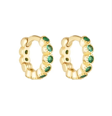 18K Gold Plated Baby Emerald CZ Huggie Orecchini Per Ragazze Gioielli Di Ogni Giorno