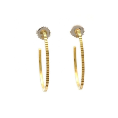 Orecchini in oro in arredamento con logo del cliente 30*30mm