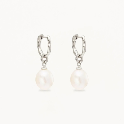 925 Cercei in argento con goccia di perla ZIRCON