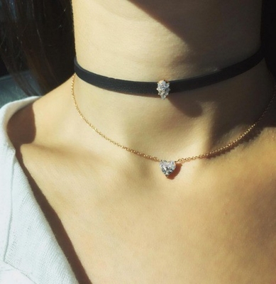 Collare da donna dorato 18K di zircone cubo di cuore