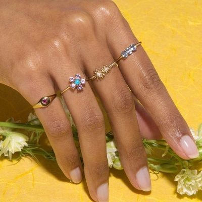 Moda Dorato 925 Sterling Silver Daisy CZ Anello Eleganza Donne Accessoio