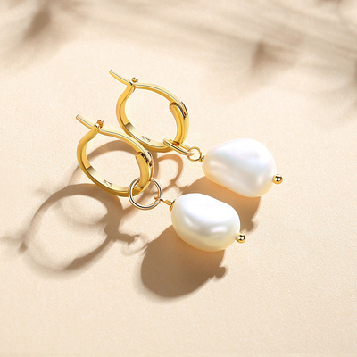 925 Sterling Silver 18K Gold Plated Acqua dolce Perla Hoop orecchini per donne Stile di moda
