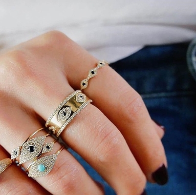 Ottieni le migliori offerte su anelli in argento sterling per la tua attività