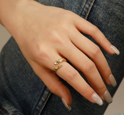 Dimensione 4-10 CZ Anello di pietra 18K Oro Serpente aperto 925 Sterling Silver Anelli per animali