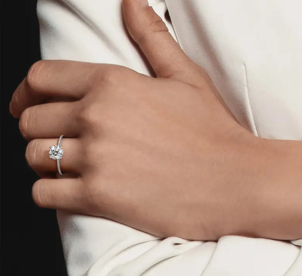 925 Sterling Silver Brasile Rondo Bianco CZ Anello di fidanzamento Gioielli pregiati Accessori