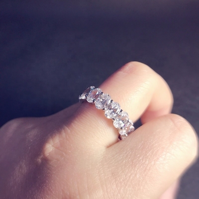 Chiaro CZ Ovale Eternity Band Anello Gioielli Tipo Anello d'Eternità in argento femminile
