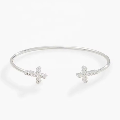 Pave Incrustato Cristallo Zircon 925 Sterling Argento Bracciale Croce Manetta 18K Oro Bracciale