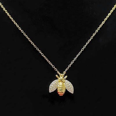 Collana con ciondolo a forma di ape placcato oro 18 carati fatta a mano da gioielli in argento sterling 925