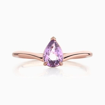 Rosso oro placcato 925 Sterling Silver Pear Cut viola zaffiro anello curvo impilabile