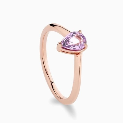 Rosso oro placcato 925 Sterling Silver Pear Cut viola zaffiro anello curvo impilabile
