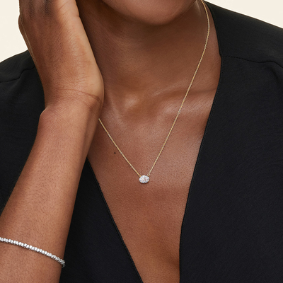 Taglio ovale 5A Bianco Cubico Zirconia Lucente Pendente di Gemme Collare per Donne Gioielli classici
