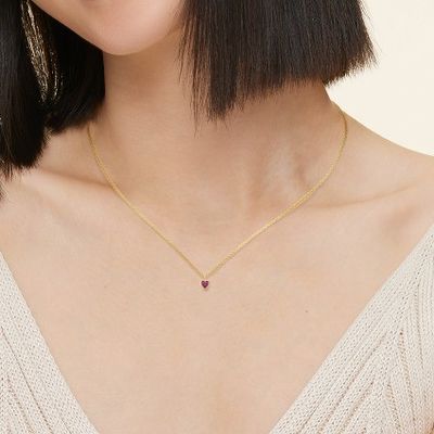 Collare di 925 Sterling Silver in forma di cuore in forma di smeraldo