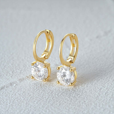 925 Sterling Silver Arrivati 18K Gold Plated Solitaire Bianco Cubico Zircon Huggies Orecchini