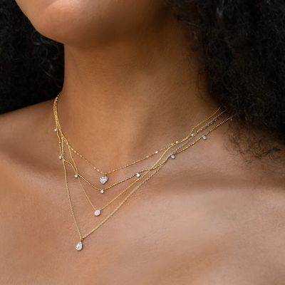 Colletto di diamanti CZ in forma di disco in stile classico
