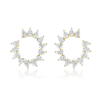 Unici orecchini a goccia tagliata CZ Stud in forma semicircolare rivestiti di rodio per donne