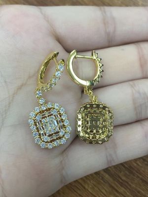 Orecchini bianchi CZ 925 in argento sterling stile classico per fidanzamento e matrimonio