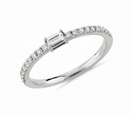 Gioielli pregiati Anello in argento sterling 925 con pietre verdi o bianche e rivestimento in oro 18K