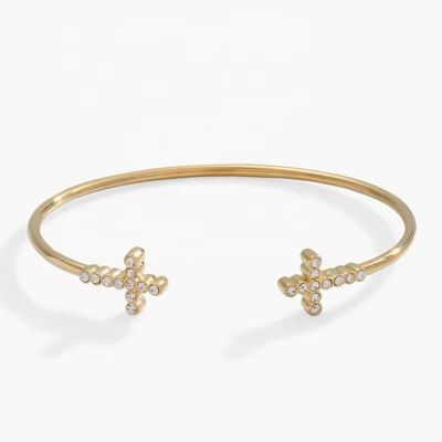 Pave Incrustato Cristallo Zircon 925 Sterling Argento Bracciale Croce Manetta 18K Oro Bracciale