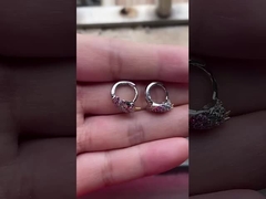 Unicorno rivestito di rodio coloratissimo smalto abbracciate orecchini per adolescenti gioielli di moda